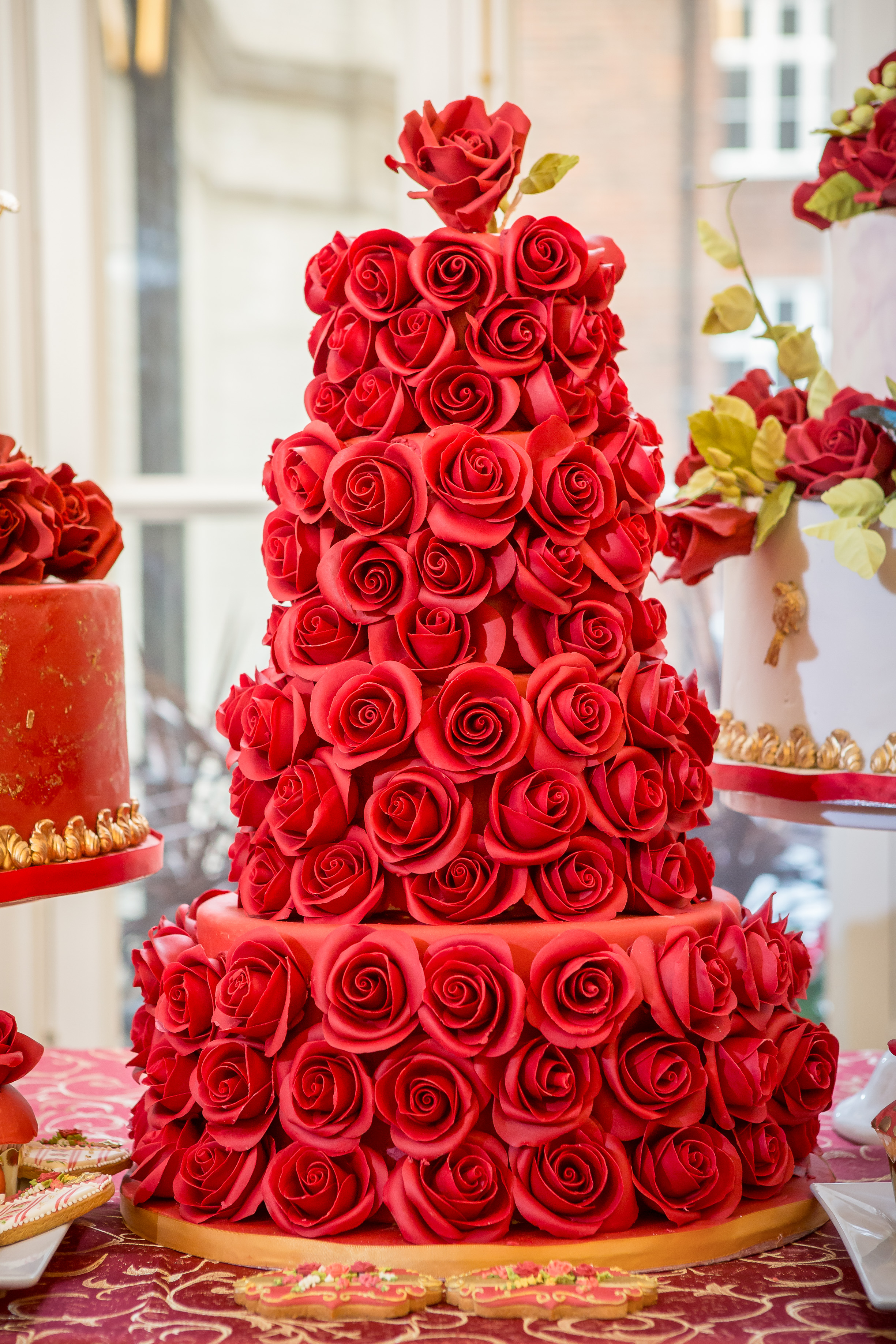 red-rose-cake-1