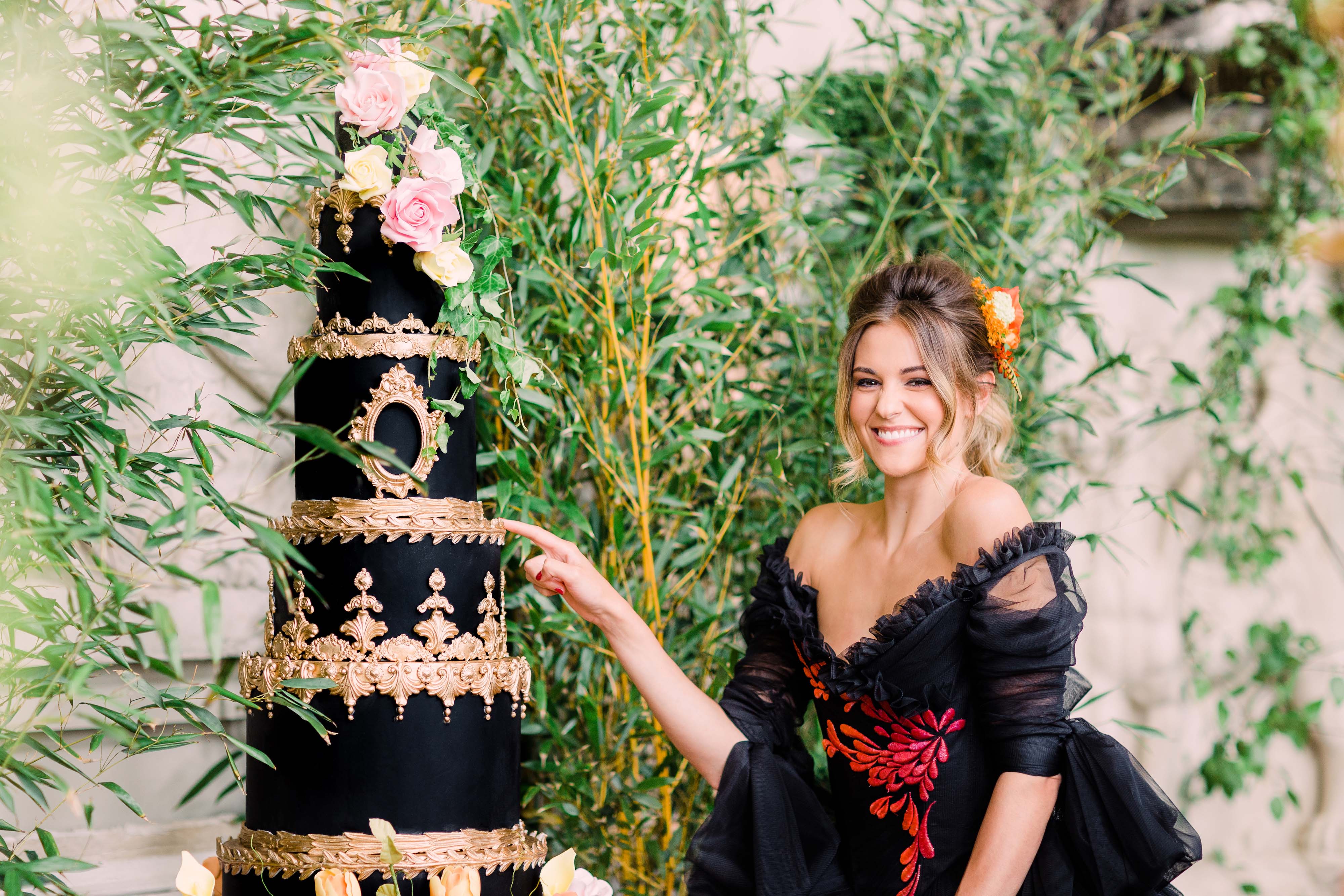 pride-black-baroque-wedding-cake